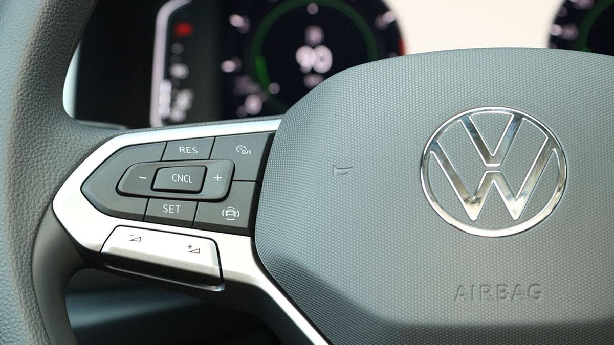 Hệ thống kiếm soát hành trình Cruise Control